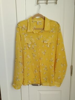 Ms. Bella D Yellow Floral Button-Up Sheer Blouse